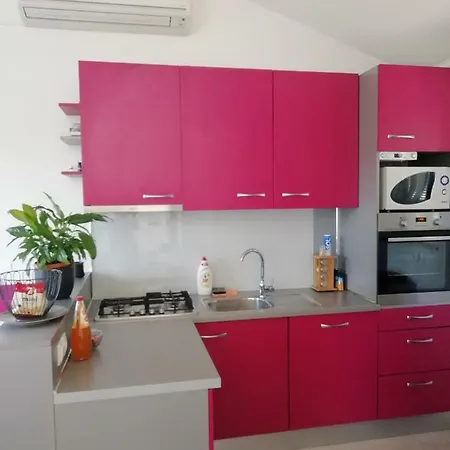 Διαμέρισμα Hana *